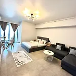 Apartament & Studiouri Melia *