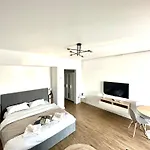 Apartment & Studiouri Melia