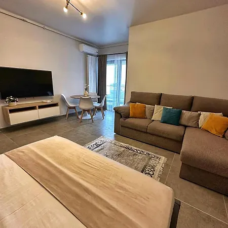 & Studiouri Melia Apartmán *