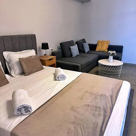 & Studiouri Melia 아파트 데포리노드