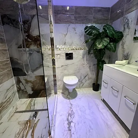 & Studiouri Melia Apartment