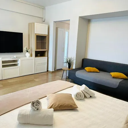 & Studiouri Melia Апартаменты *