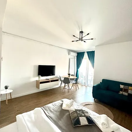 & Studiouri Melia Apartment *